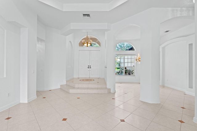 10251 N Lake Vista Circle, Davie, FL 33328