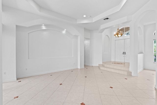 10251 N Lake Vista Circle, Davie, FL 33328