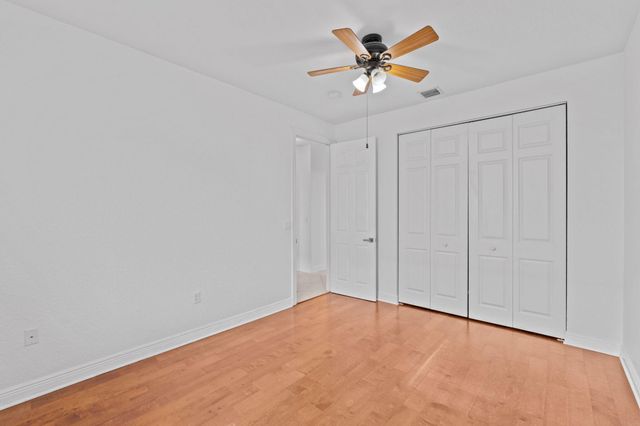 10251 N Lake Vista Circle, Davie, FL 33328