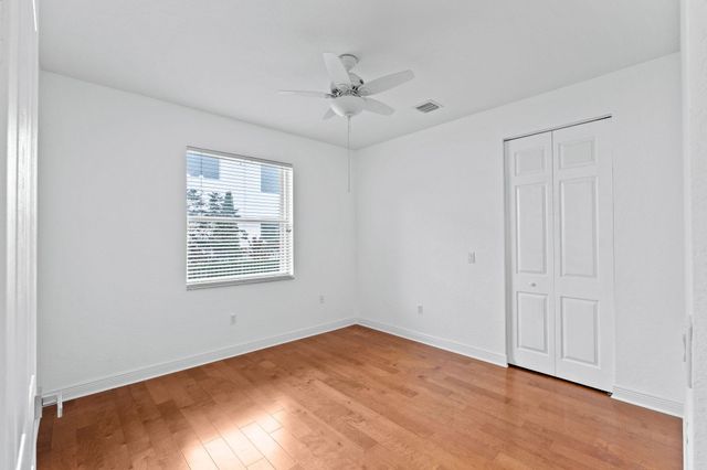 10251 N Lake Vista Circle, Davie, FL 33328
