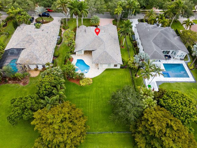 10251 N Lake Vista Circle, Davie, FL 33328