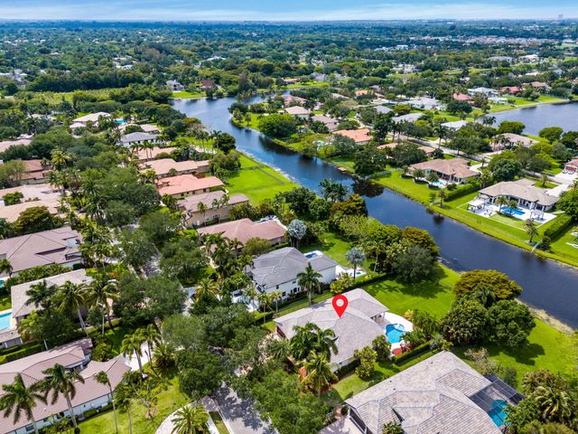 10251 N Lake Vista Circle, Davie, FL 33328