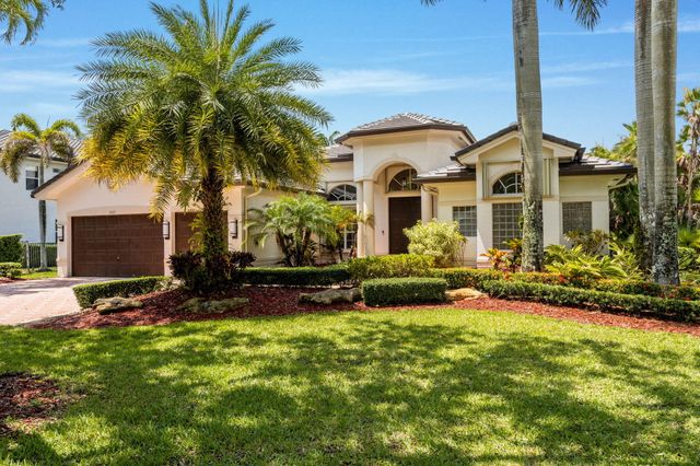 10251 N Lake Vista Circle, Davie, FL 33328