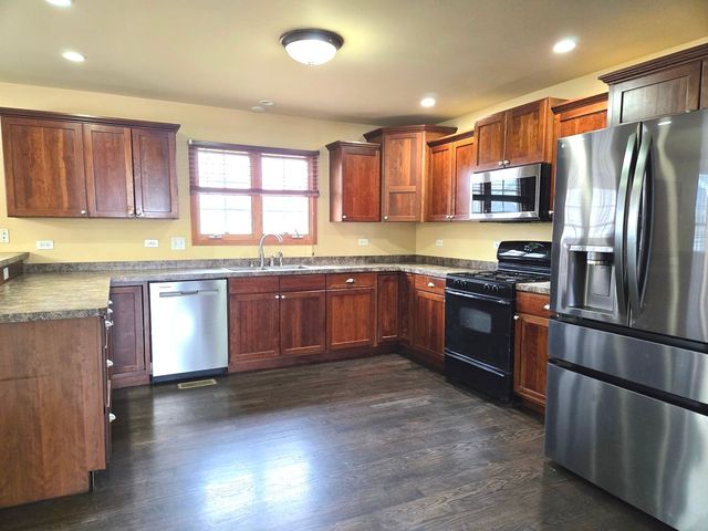 1123 Meadow Path, Manteno, IL 60950