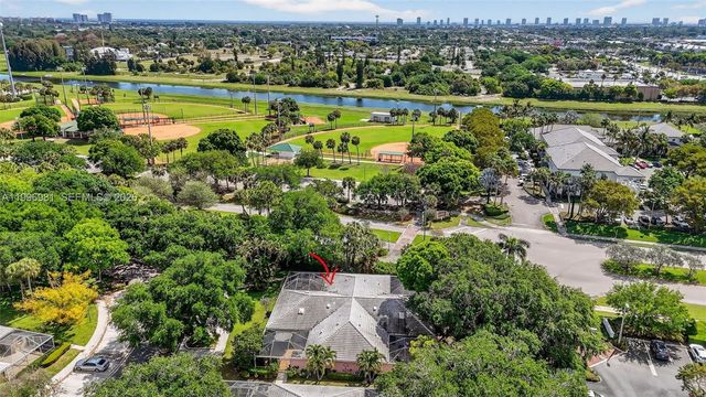 102 Sun Terrace Court, Palm Beach Gardens, FL 33403