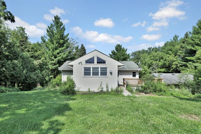 3071 Oasis Avenue N, Stillwater, MN 55082