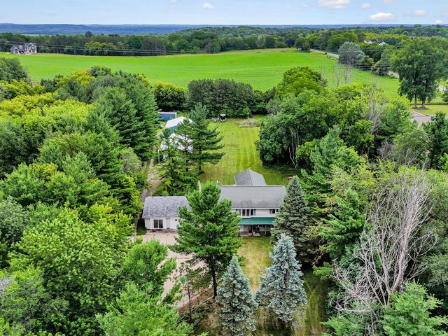 3071 Oasis Avenue N, Stillwater, MN 55082
