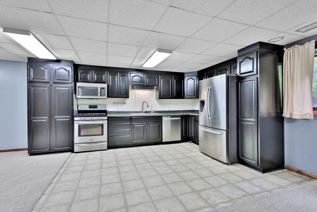 3071 Oasis Avenue N, Stillwater, MN 55082