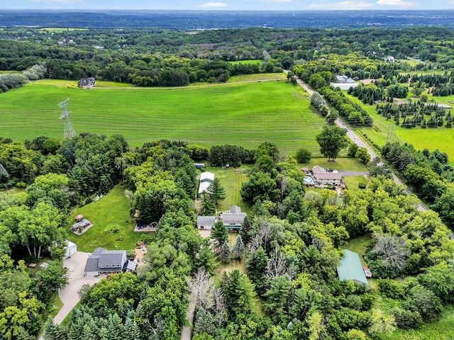 3071 Oasis Avenue N, Stillwater, MN 55082