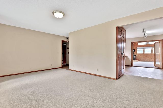 3071 Oasis Avenue N, Stillwater, MN 55082