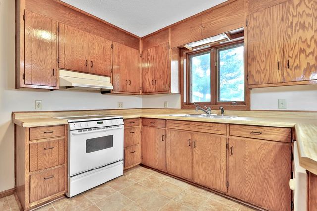 3071 Oasis Avenue N, Stillwater, MN 55082