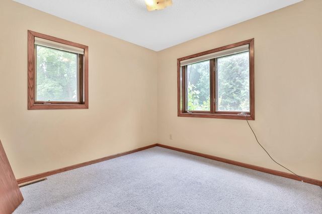 3071 Oasis Avenue N, Stillwater, MN 55082