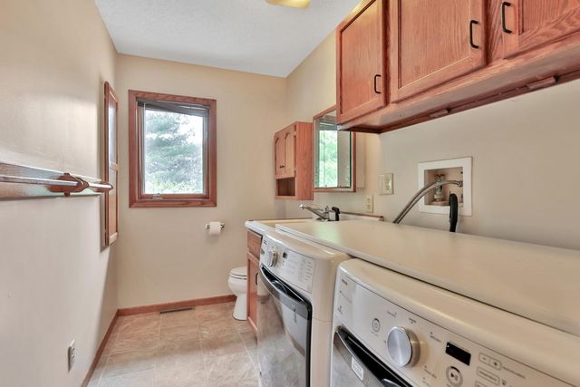 3071 Oasis Avenue N, Stillwater, MN 55082