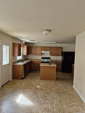 9406 WOLF POINT, San Antonio, TX 78251