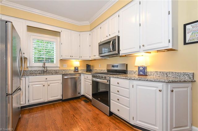 4 Sommerton Court, Greensboro, NC 27408