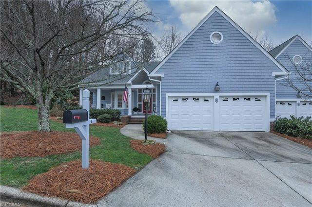 4 Sommerton Court, Greensboro, NC 27408