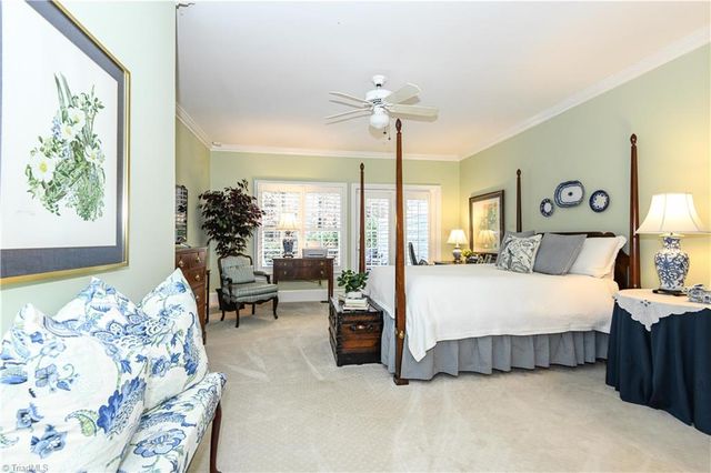 4 Sommerton Court, Greensboro, NC 27408