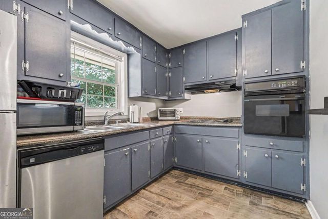 3510 Dunn Street SE, Smyrna, GA 30080