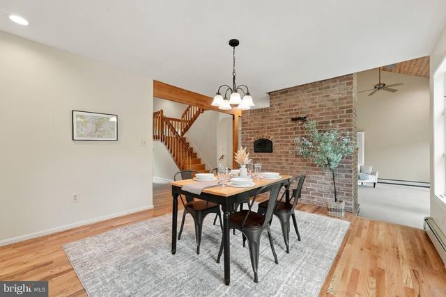8423 LOCK LN, Warrenton, VA 20186