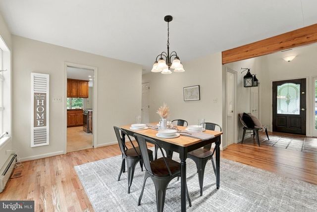8423 LOCK LN, Warrenton, VA 20186