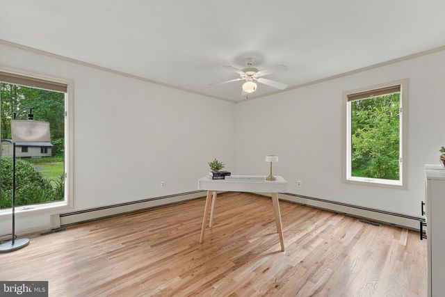 8423 LOCK LN, Warrenton, VA 20186