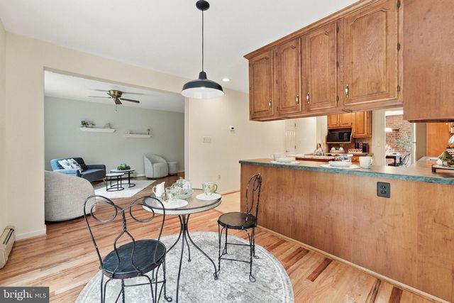 8423 LOCK LN, Warrenton, VA 20186