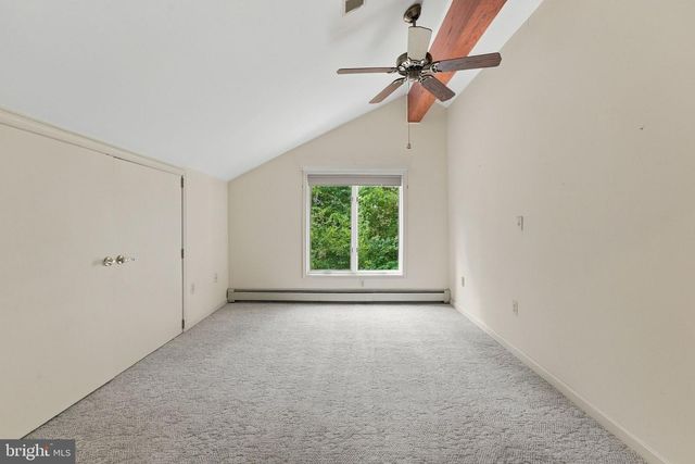 8423 LOCK LN, Warrenton, VA 20186
