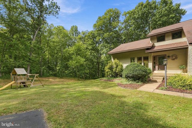 8423 LOCK LN, Warrenton, VA 20186