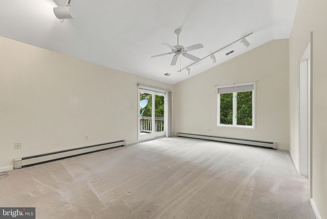 8423 LOCK LN, Warrenton, VA 20186