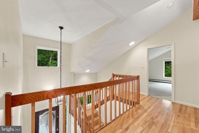 8423 LOCK LN, Warrenton, VA 20186