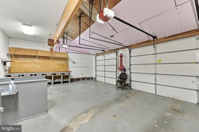 8423 LOCK LN, Warrenton, VA 20186