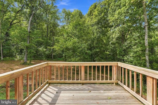 8423 LOCK LN, Warrenton, VA 20186