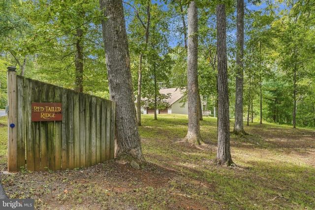 8423 LOCK LN, Warrenton, VA 20186