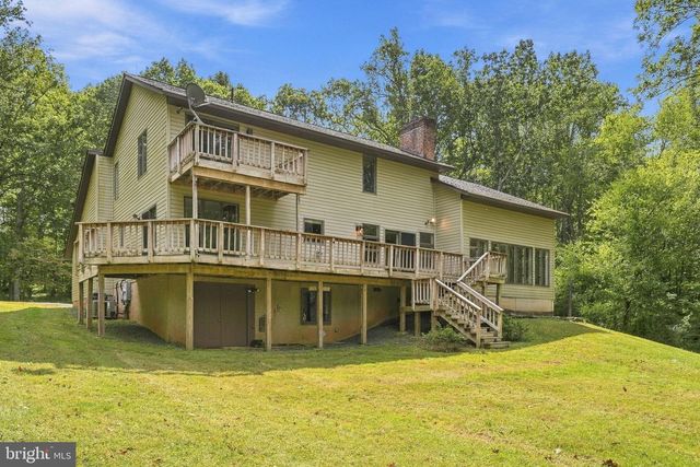 8423 LOCK LN, Warrenton, VA 20186