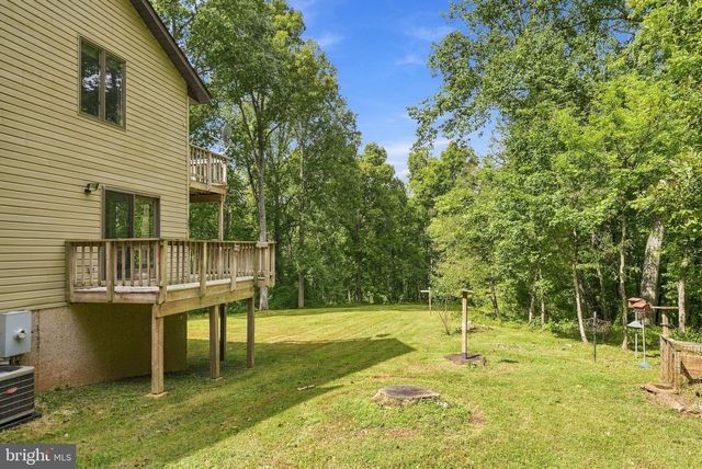 8423 LOCK LN, Warrenton, VA 20186