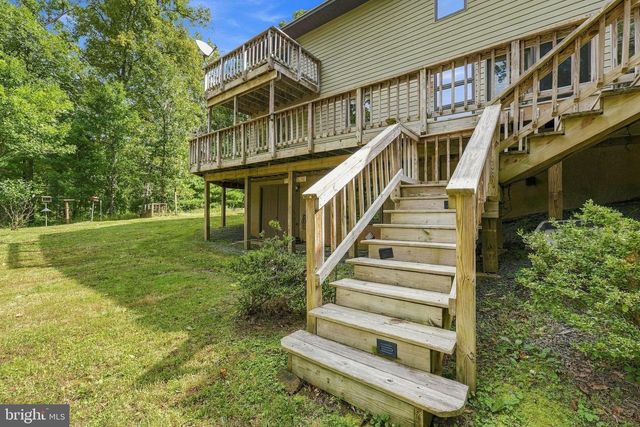 8423 LOCK LN, Warrenton, VA 20186