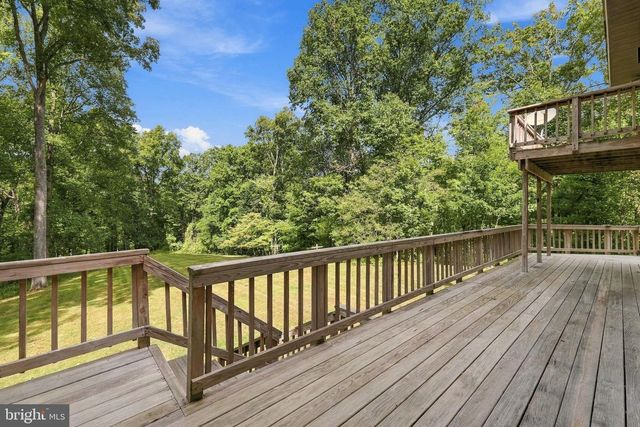 8423 LOCK LN, Warrenton, VA 20186