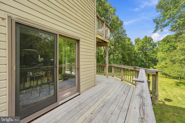 8423 LOCK LN, Warrenton, VA 20186
