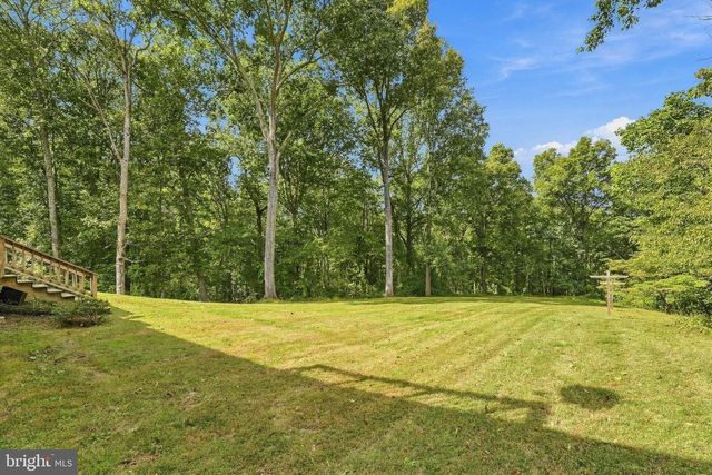8423 LOCK LN, Warrenton, VA 20186
