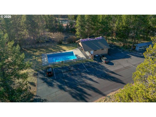 16802 PONY EXPRESS Way, Bend, OR 97707
