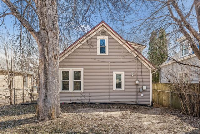 1529 Dale Street N, Saint Paul, MN 55117