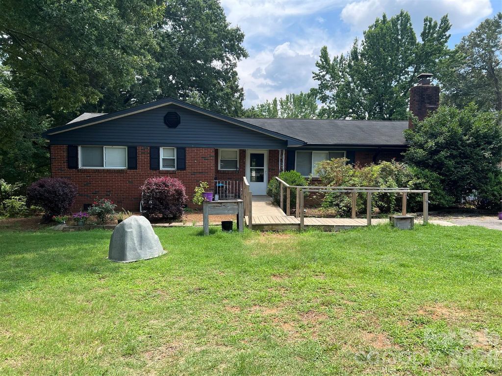 9012 Brief Road, Charlotte, NC 28227