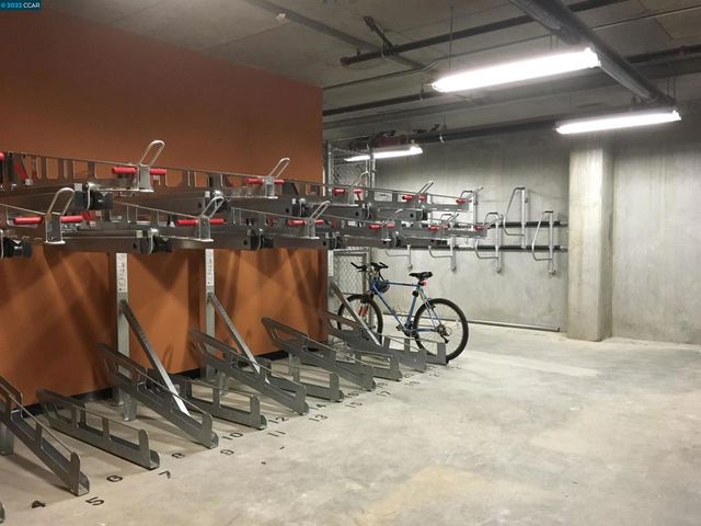 1075 Market St 206, San Francisco, CA 94103