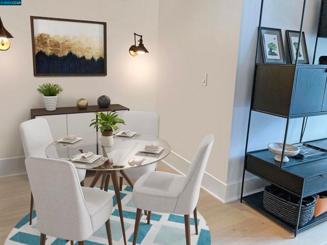 1075 Market St 206, San Francisco, CA 94103