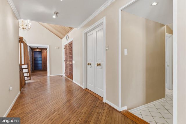 1983 MELMAR RD, Huntingdon Valley, PA 19006