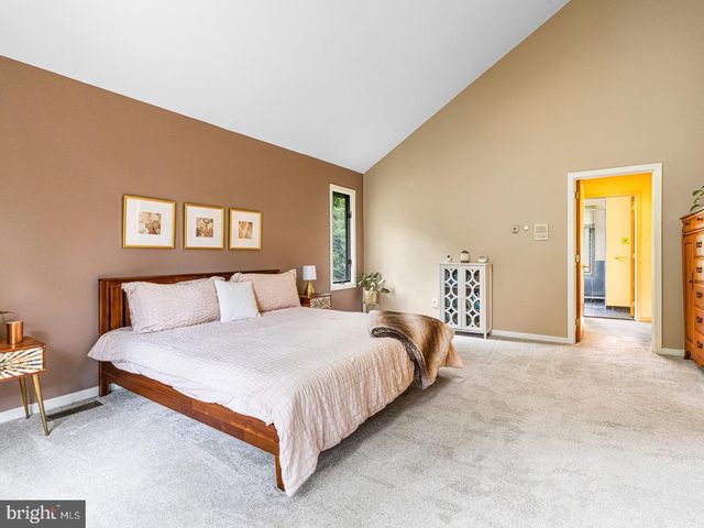 1983 MELMAR RD, Huntingdon Valley, PA 19006