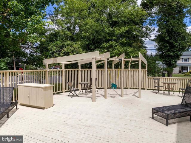 1983 MELMAR RD, Huntingdon Valley, PA 19006