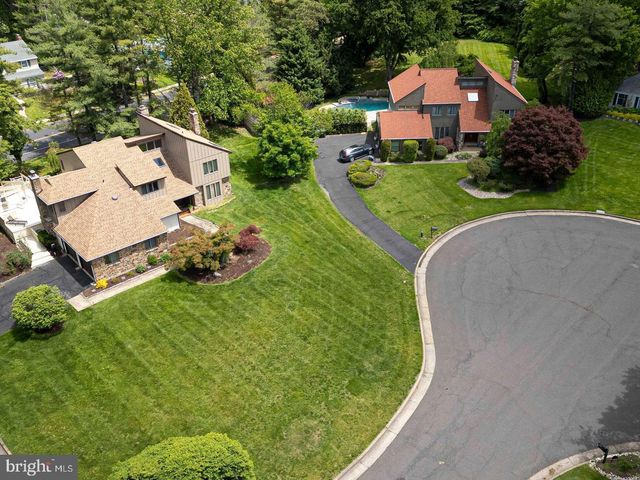 1983 MELMAR RD, Huntingdon Valley, PA 19006