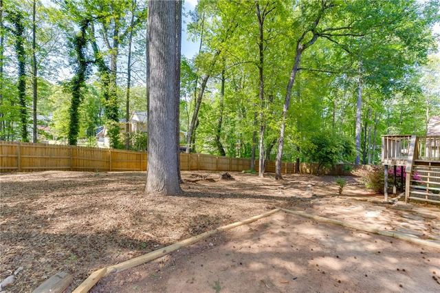 1140 Haverhill Trail, Lawrenceville, GA 30044