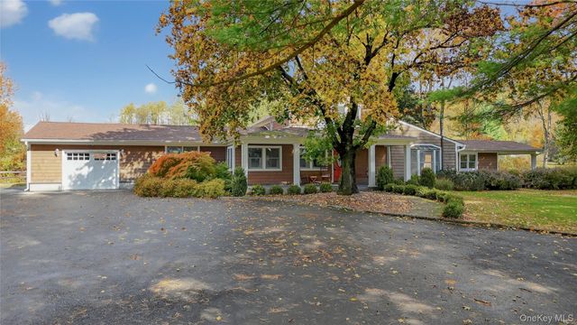 234 Hynes Road, Poughquag, NY 12570
